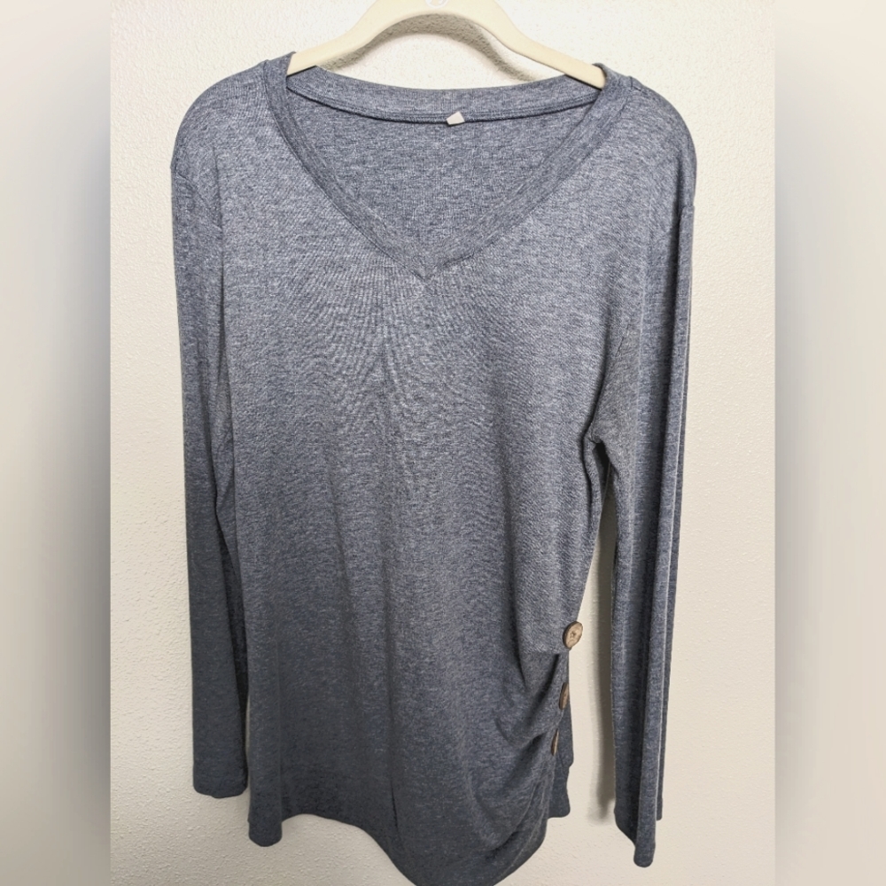 Women's blue v neck top